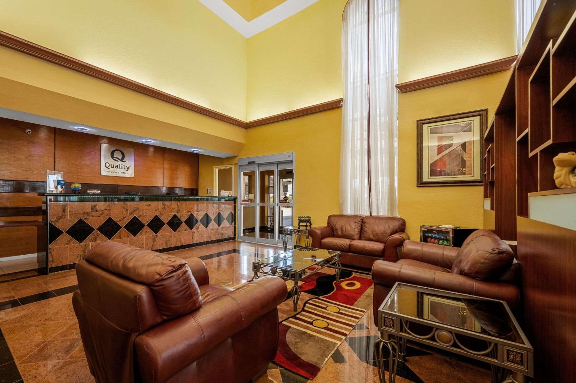 Quality Inn & Suites Cypress Zewnętrze zdjęcie